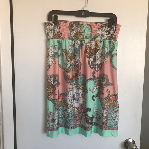 Melissa Paige Dresses & Skirts - Melissa Paige Floral Lightweight Skirt - Size L